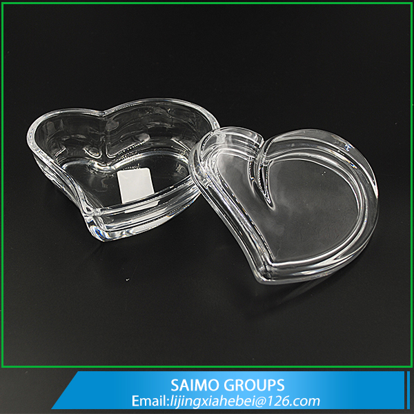 SM-3138-0 Handmade Small Clear Heart Shaped Glass Jar For Candy